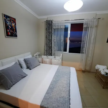 Solei Sea View 아파트