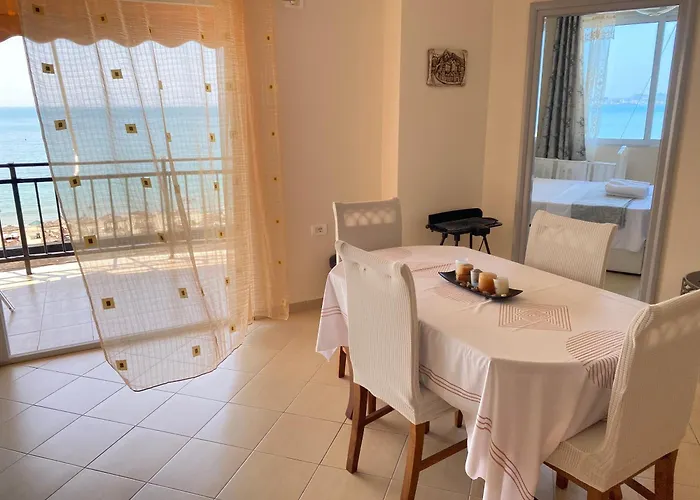 Solei Sea View Apartment